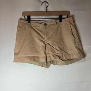 Old Navy Women's Tan Everyday Shorts